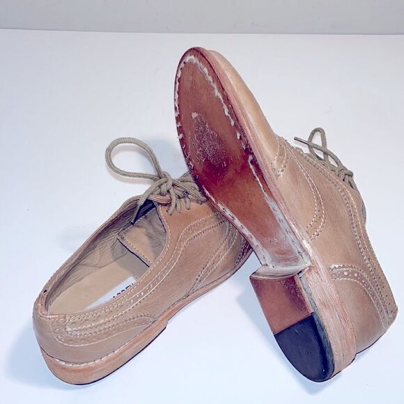Steve Madden tan wing tip leather oxfords - Picture 4 of 4